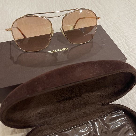 Tom Ford Accessories Tom Ford Kit Astuccio Rigido B8 Uomo Poshmark